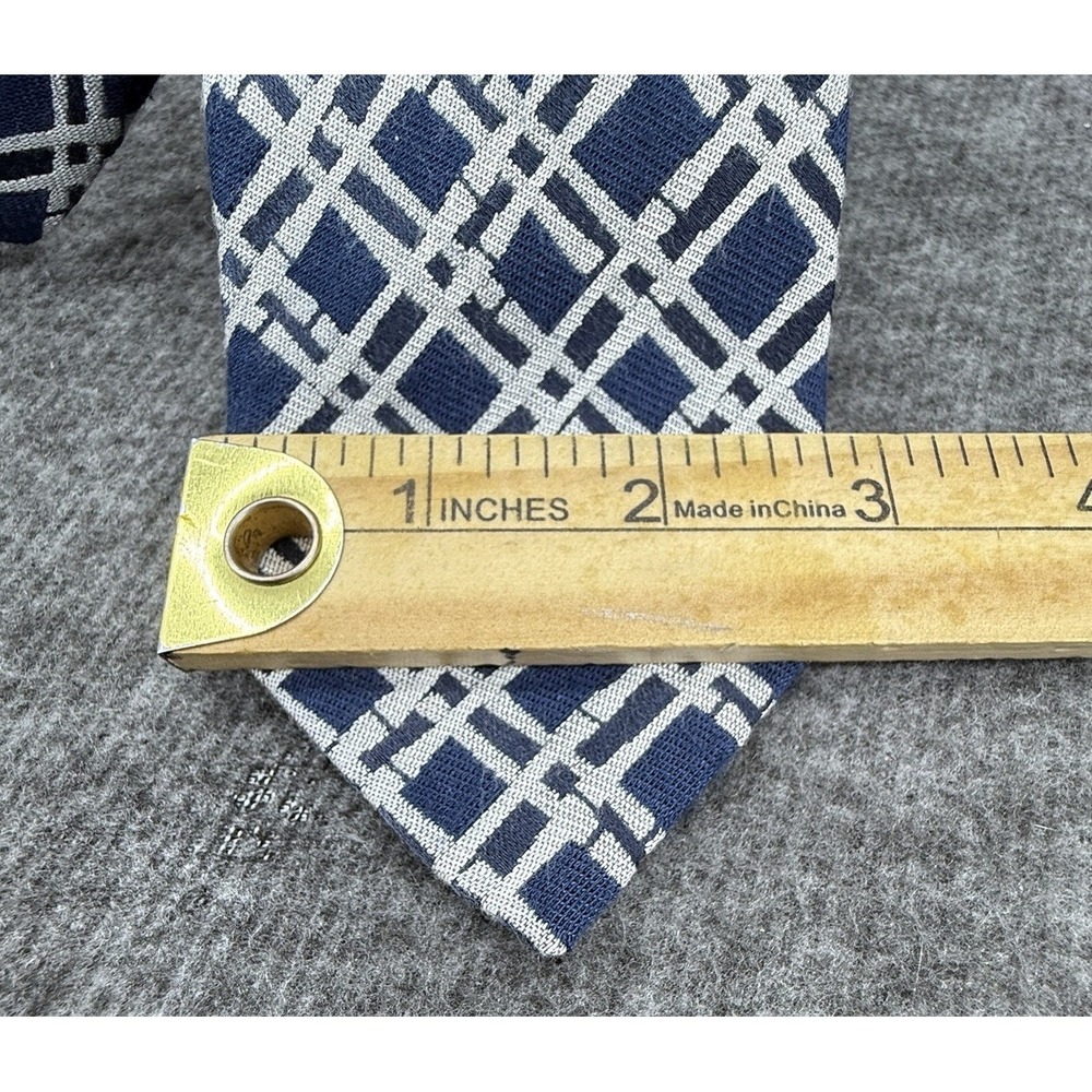 Gucci‎ Men's Necktie 100% Silk Blue and white Stripes Pre-Owned - Picture 9 of 9